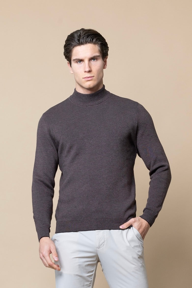 FINE KNIT TURTLE NECK